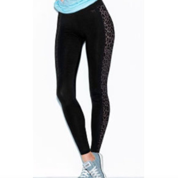 PINK Victoria's Secret Pants - PINK VS VICTORIA'S SECRET Black Velour Leopard Cheetah Animal Stripe Leggings M